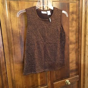 Woman’s sleeveless blouse, size SP, NWT